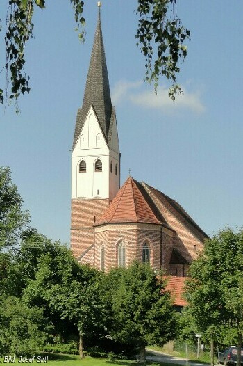 St. Mariä Himmelfahrt Feldkirchen